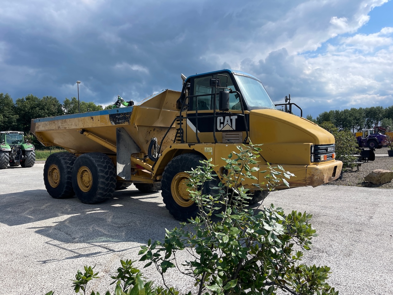 Caterpillar 725 (5 units beschikbaar)