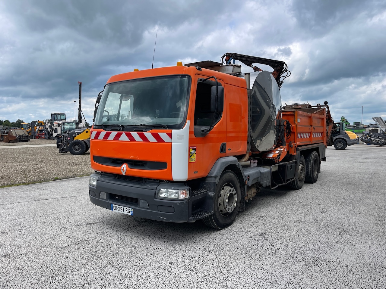 Renault 340 Bitumen Sprayer