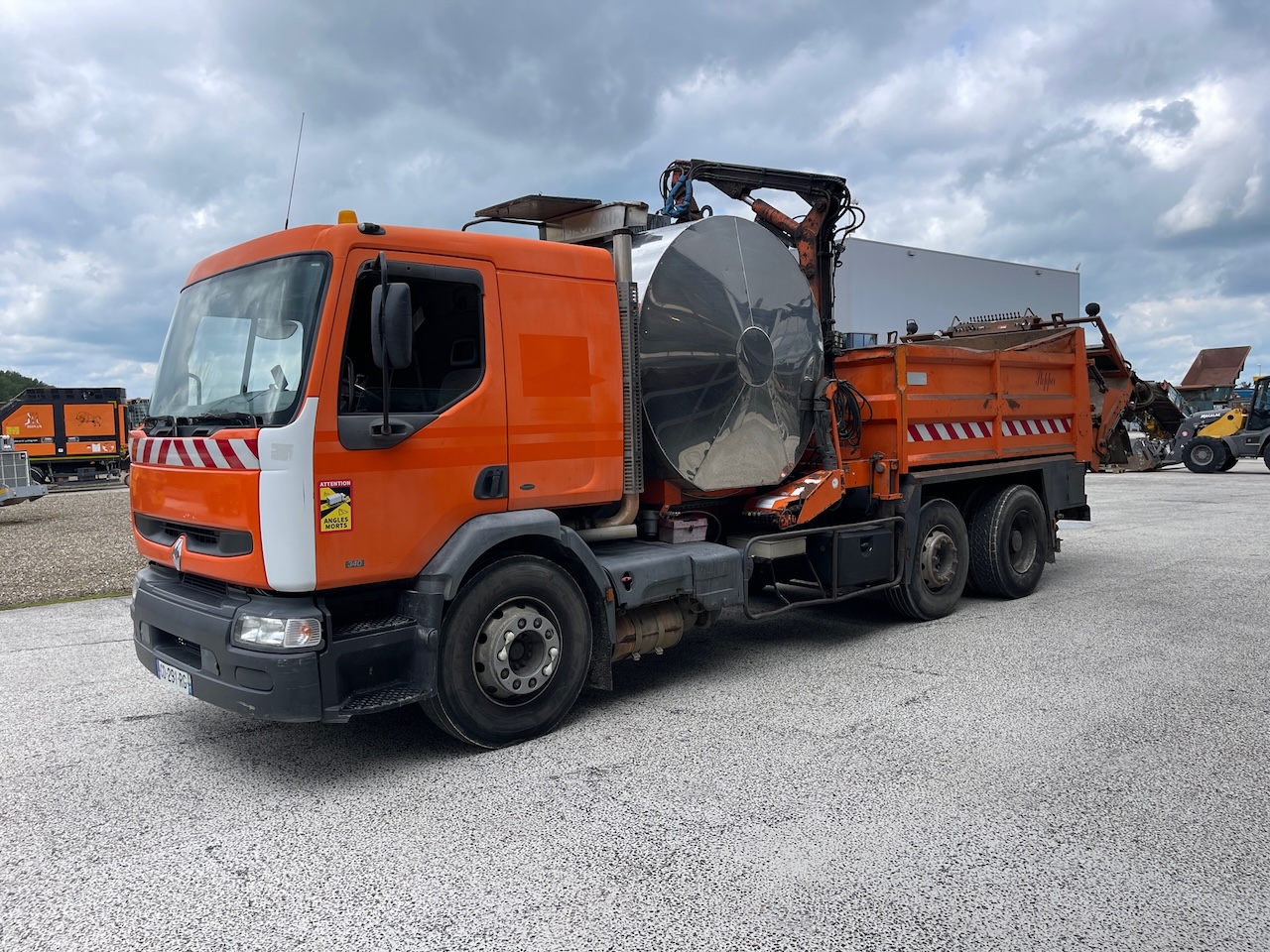 Renault 340 Bitumen Sprayer