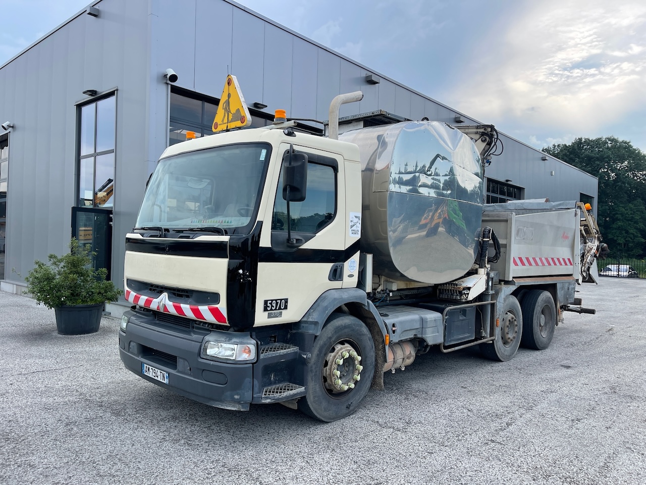 Renault Premium 370 CDI Secmair 5000ltr