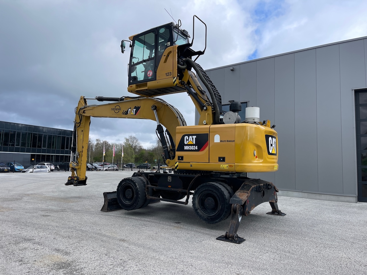 Caterpillar 3024 MH