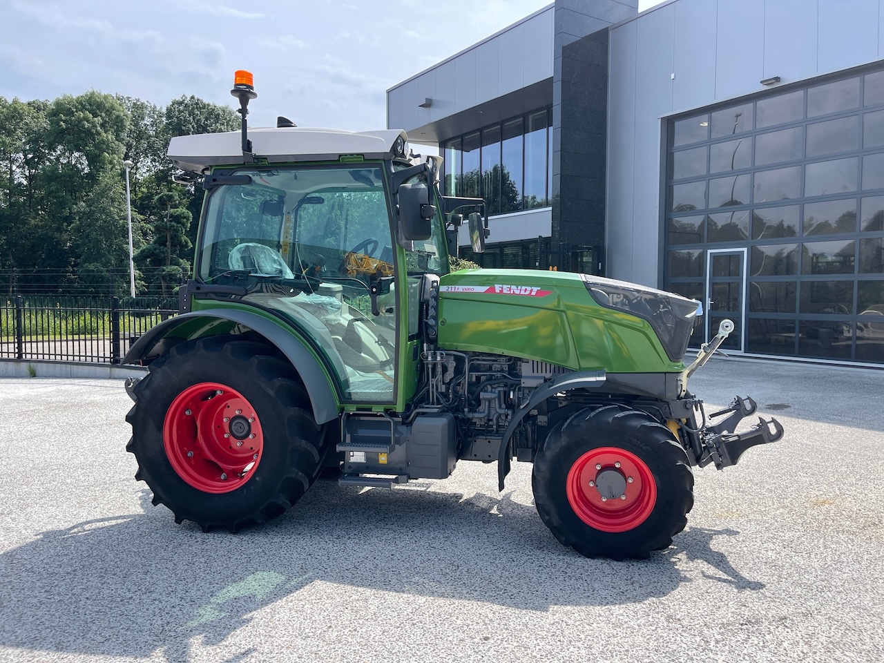 Fendt 211F Profi+ en GPS