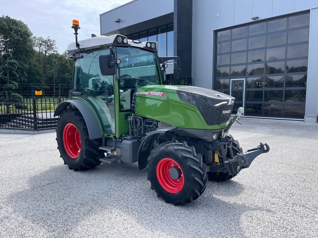 Fendt 211F Profi+ en GPS