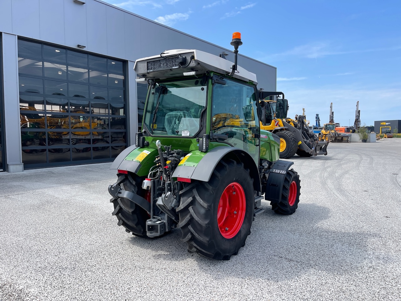 Fendt 211F Profi+ en GPS