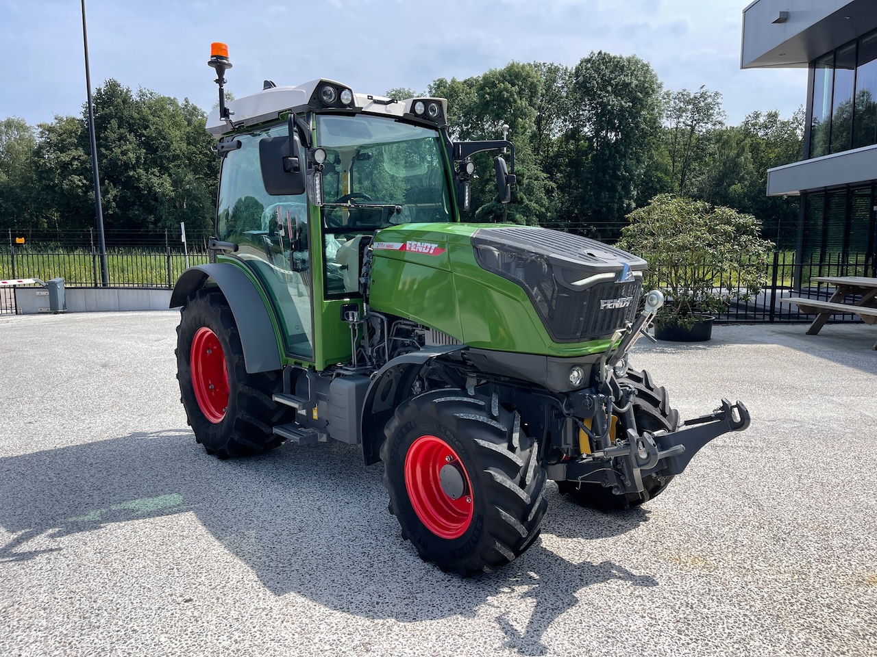 Fendt 211F Profi+ en GPS