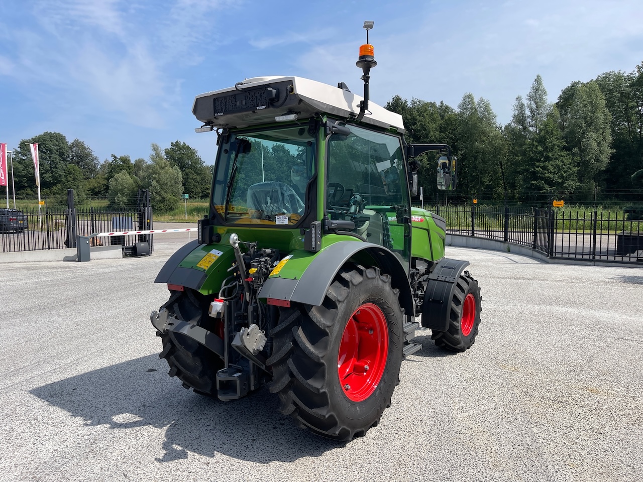 Fendt 211F Profi+ en GPS