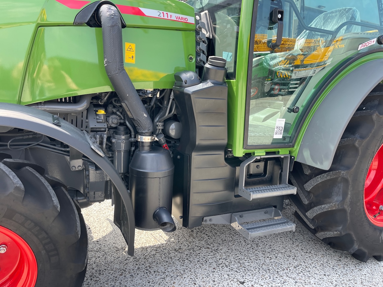 Fendt 211F Profi+ en GPS