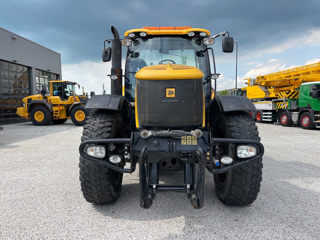 JCB Fastrack 8250