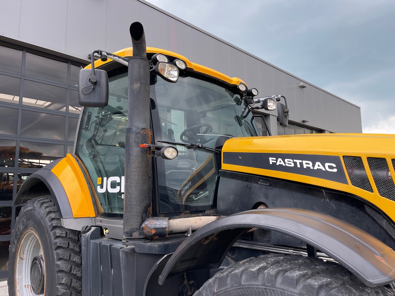 JCB Fastrack 8250