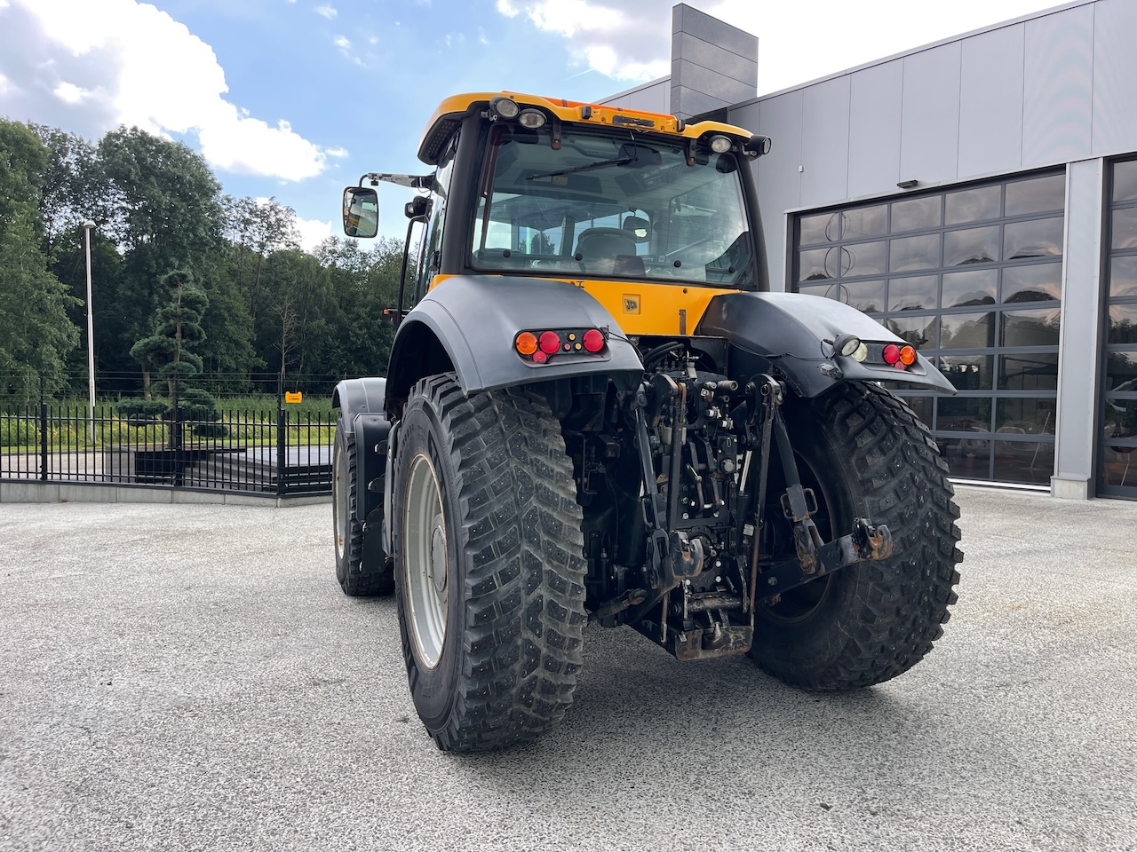 JCB Fastrack 8250