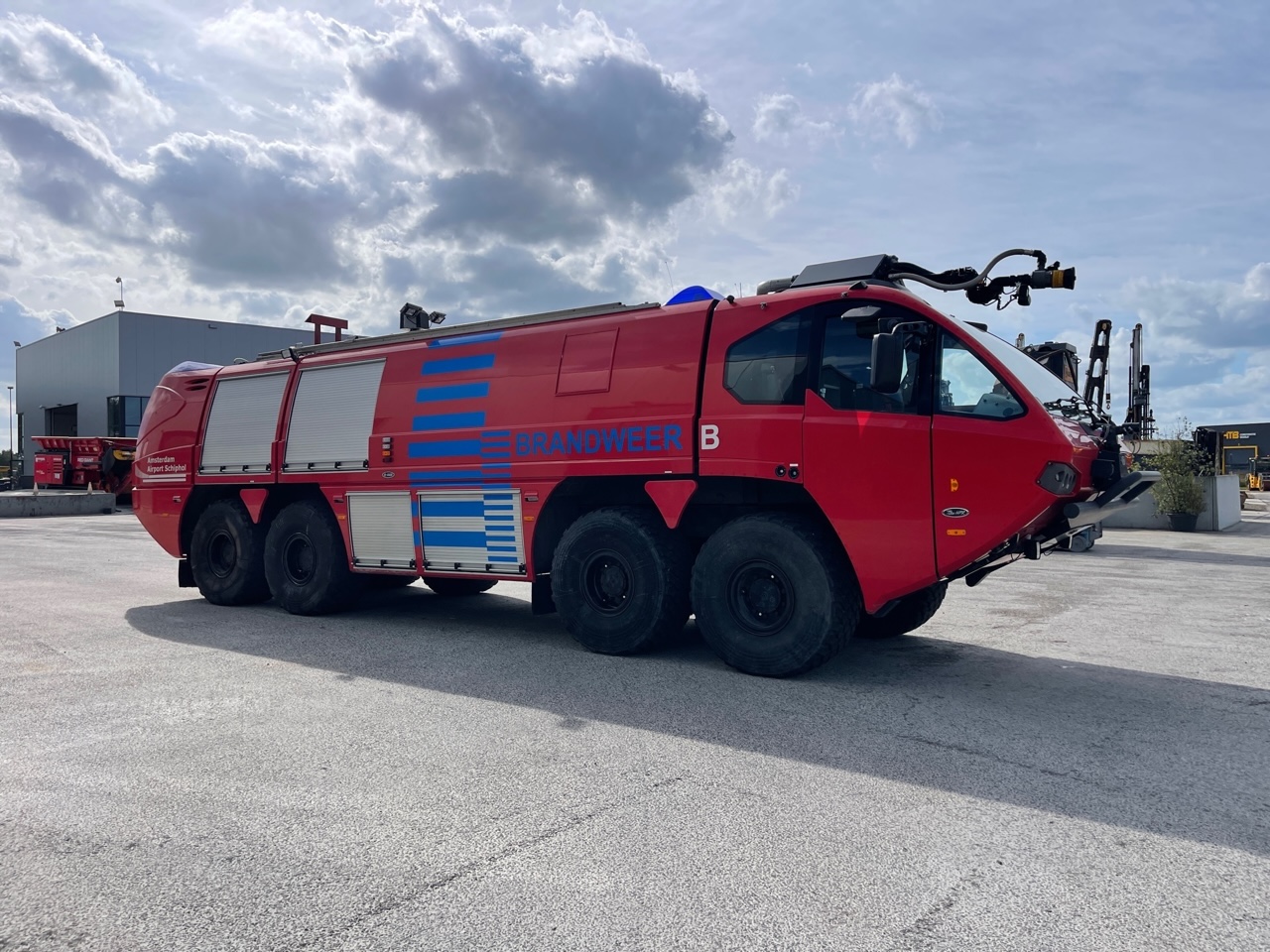 E-One Titan P6 HPS Crashtender Fire Truck