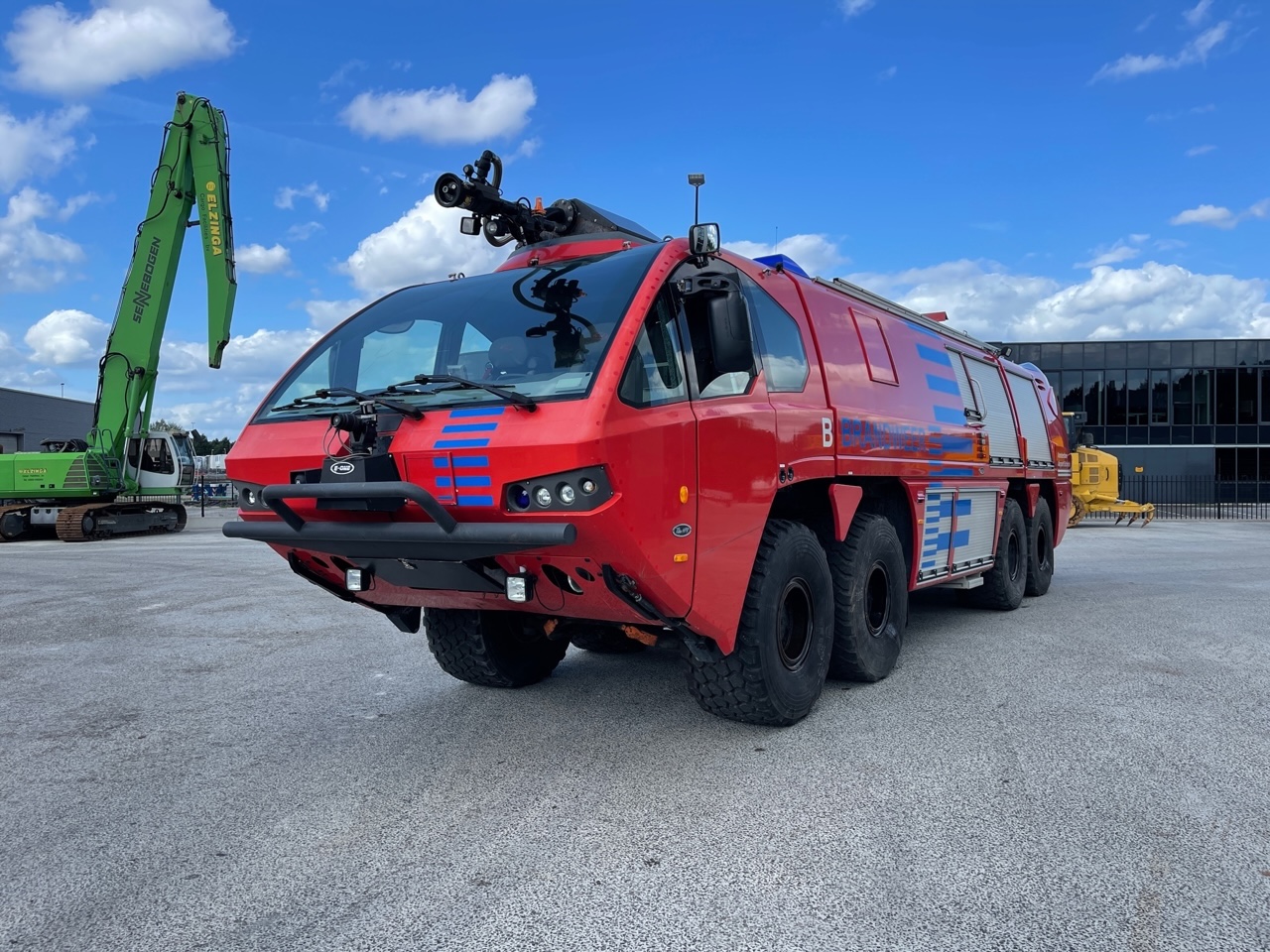 E-One Titan P6 HPS Crashtender Fire Truck