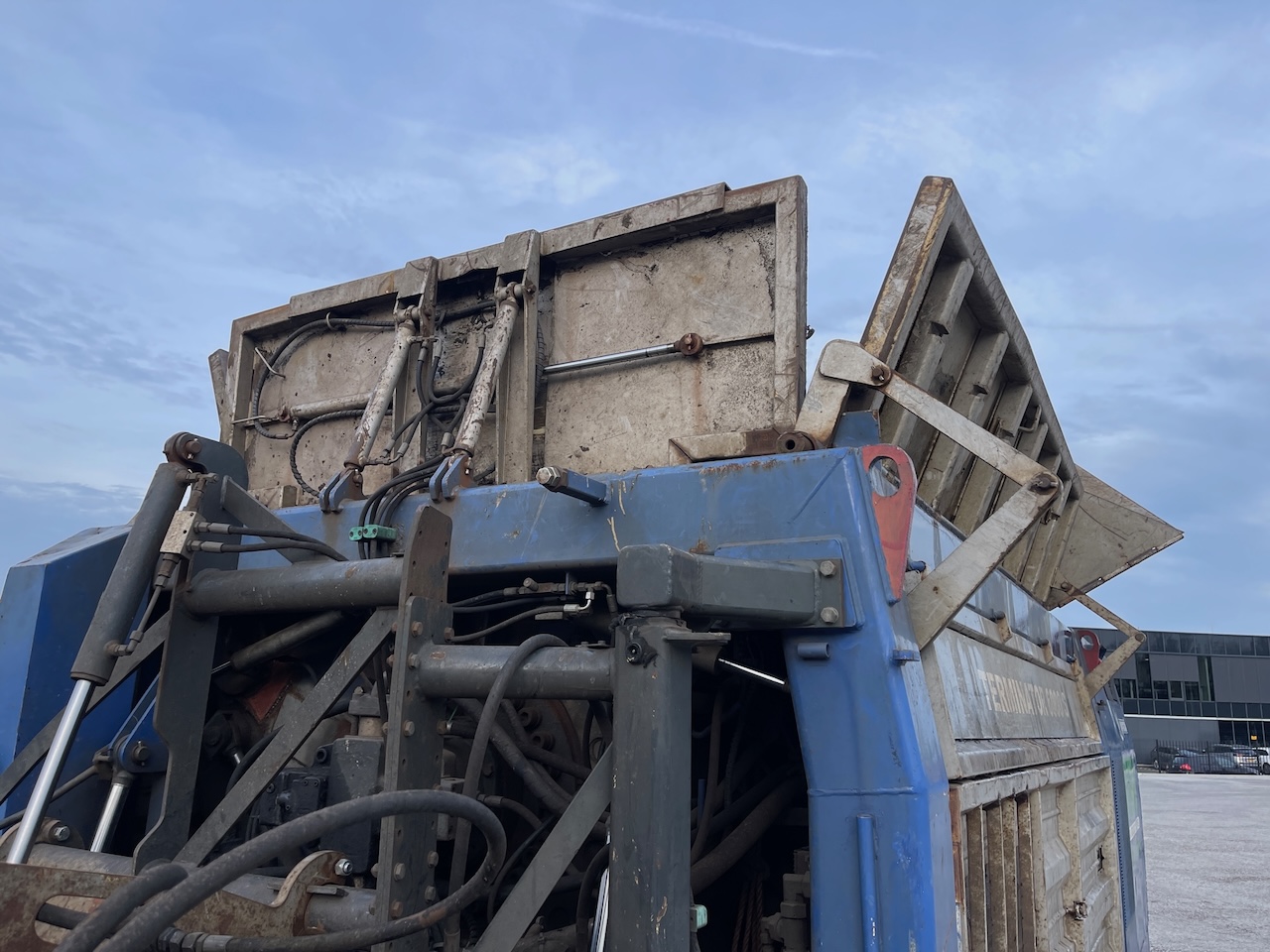 Komptech Terminator 6000S Banden Shredder