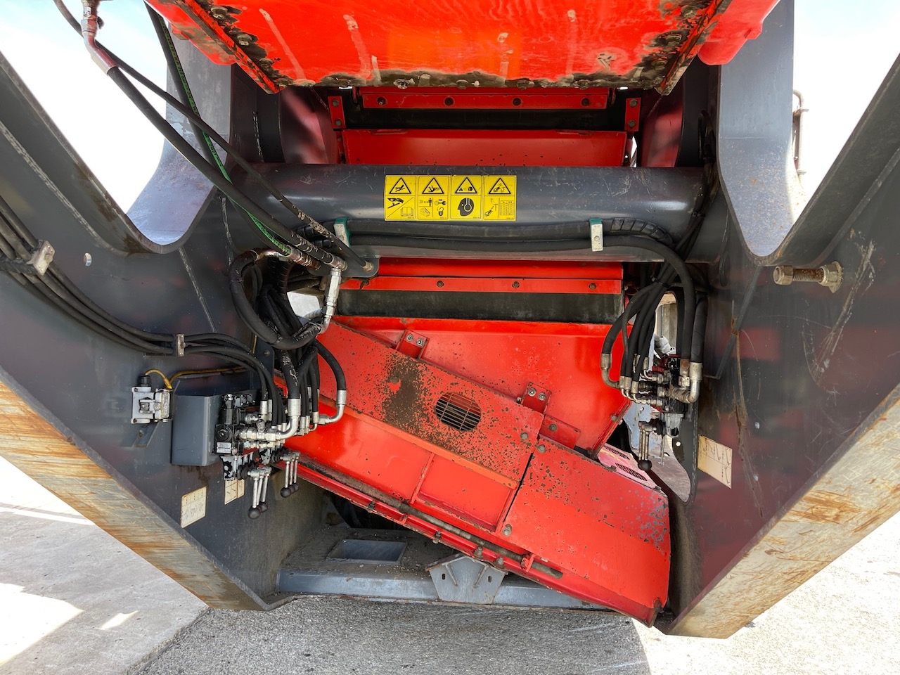 Terex Finlay I-110RS Tracked Impact Crusher with screen deck