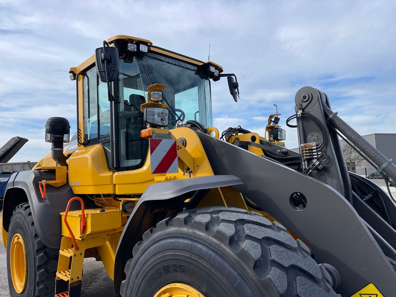 Volvo L120H met weegsysteem