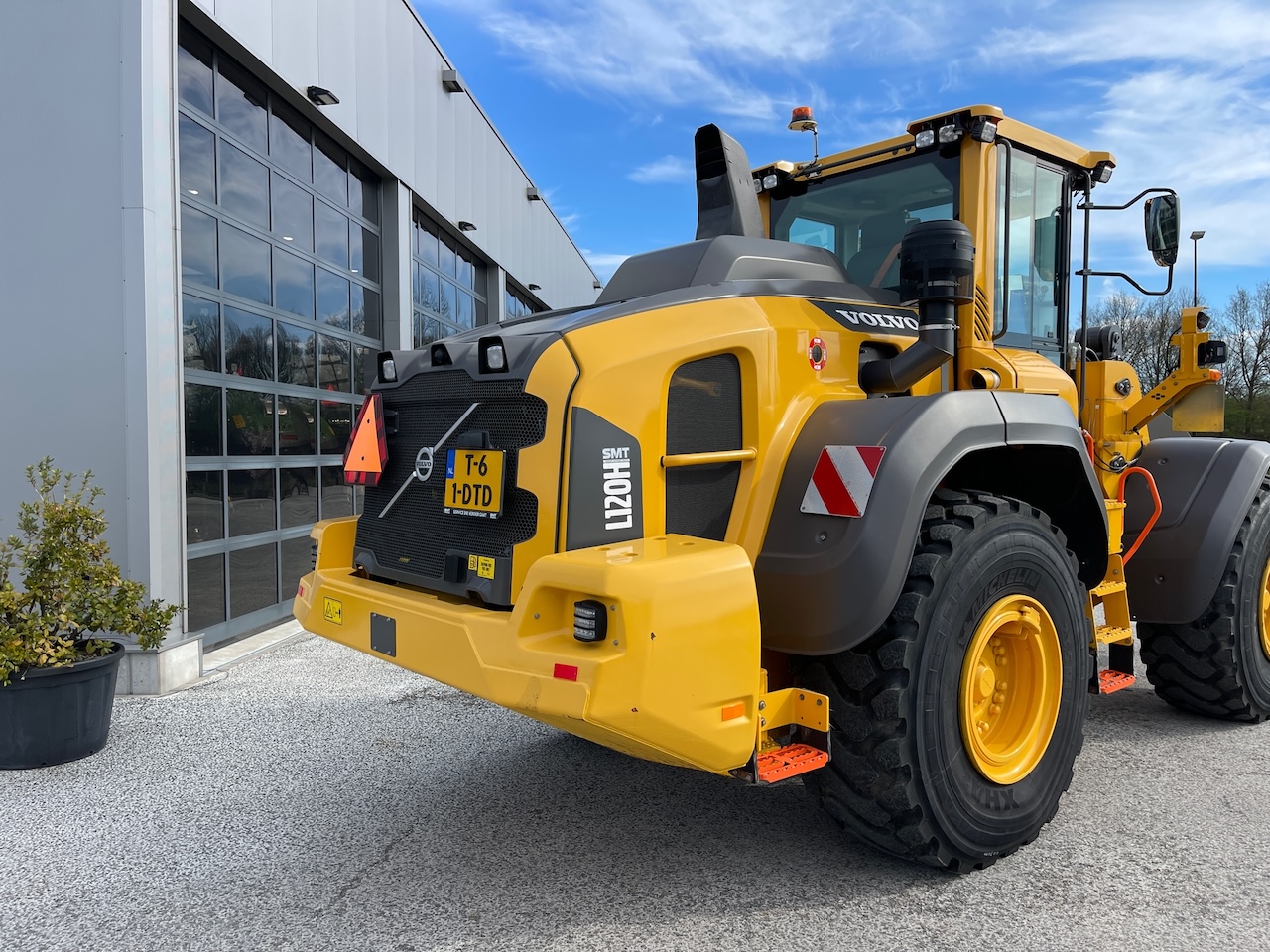 Volvo L120H met weegsysteem