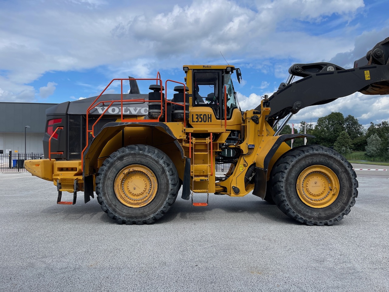 Volvo L350H CDC + Lockup