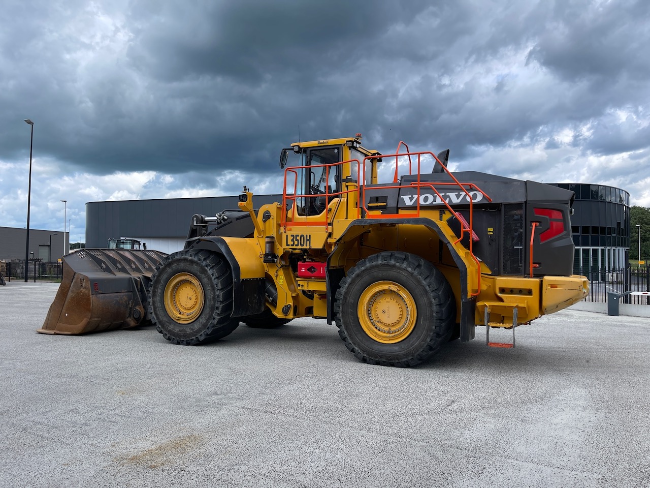 Volvo L350H CDC + Lockup