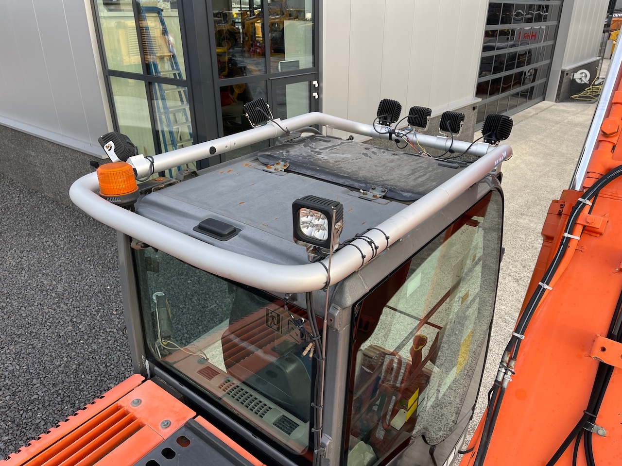 Hitachi Zaxis 225 USR LC-3