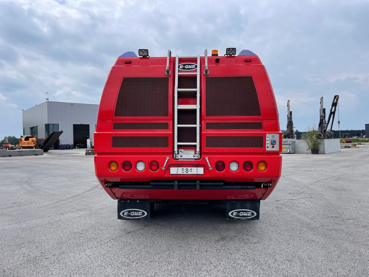 E-ONE Titan P6 HPS Crashtender