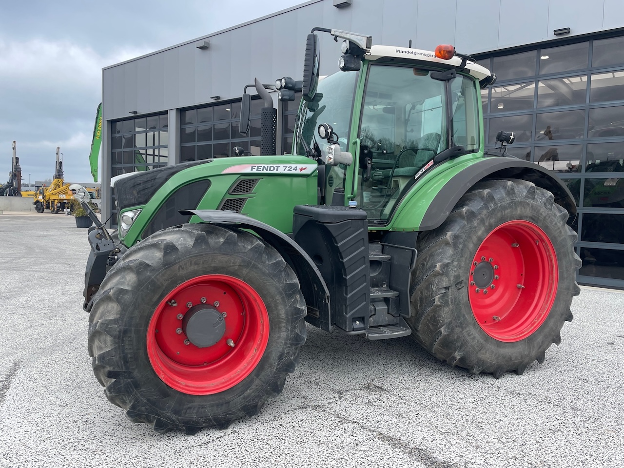 Fendt 724 Profi Plus