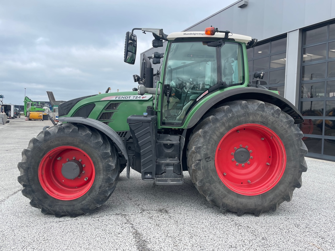 Fendt 724 Profi Plus