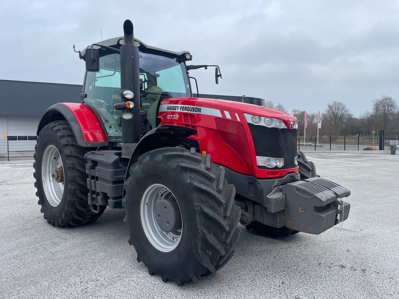 Massey Ferguson 8732 Dyna-VT Tractor met GPS