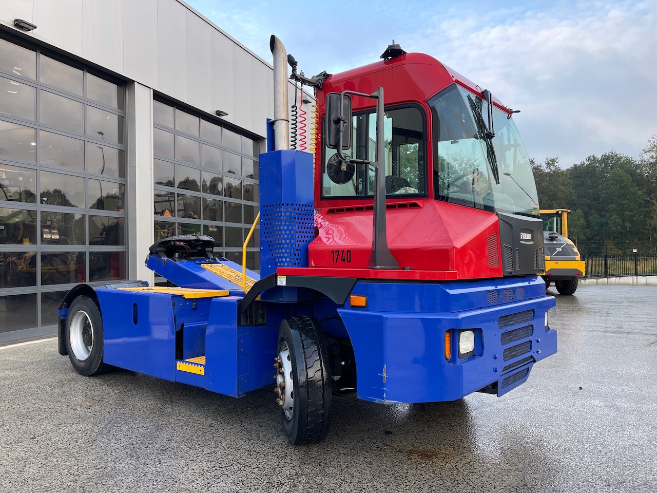 Kalmar T2 Terminal Trekker