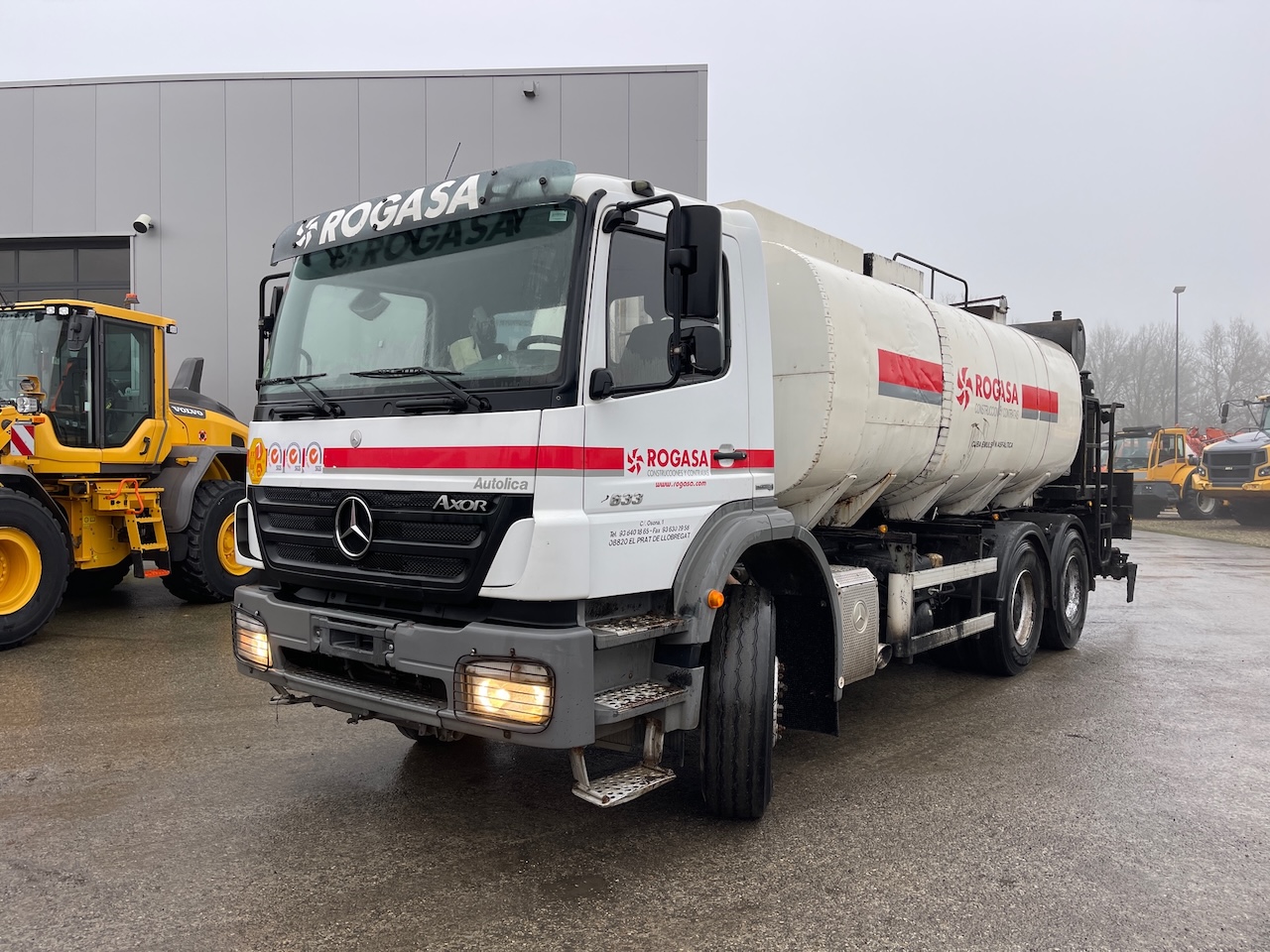 Mercedes Benz Axor 2633 9000ltr Bitumen sprayer