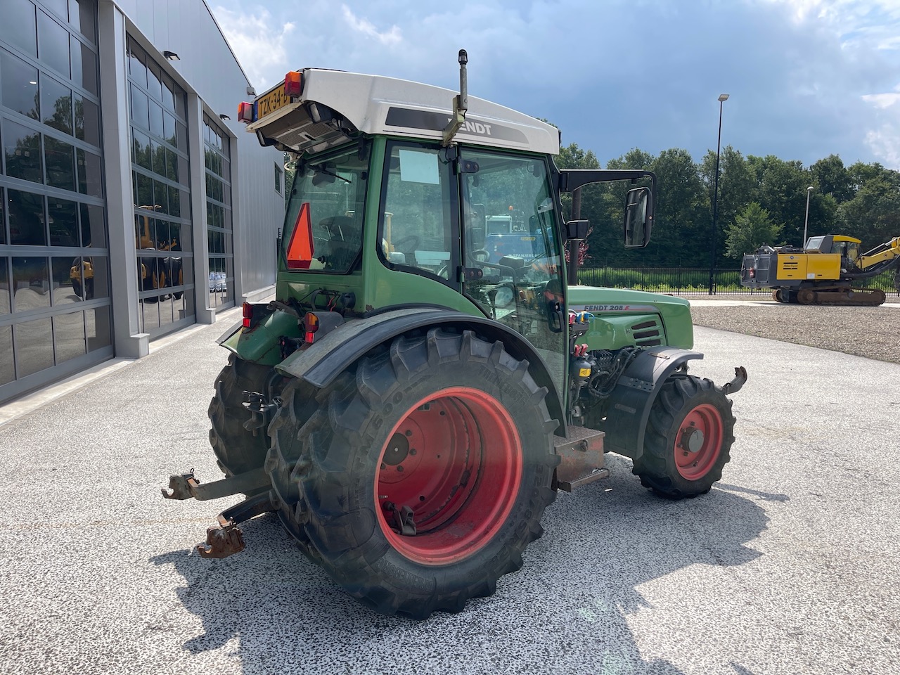 Fendt 208F Smalspoor trekker