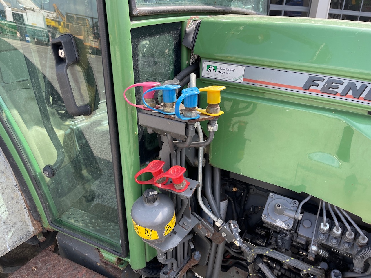 Fendt 208F Smalspoor trekker