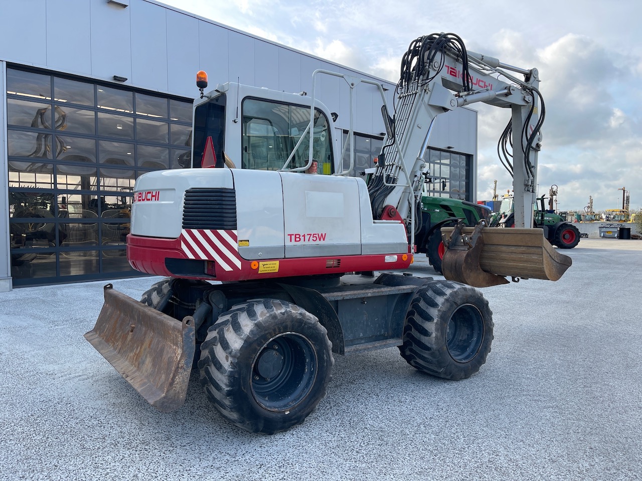 Takeuchi TB175W