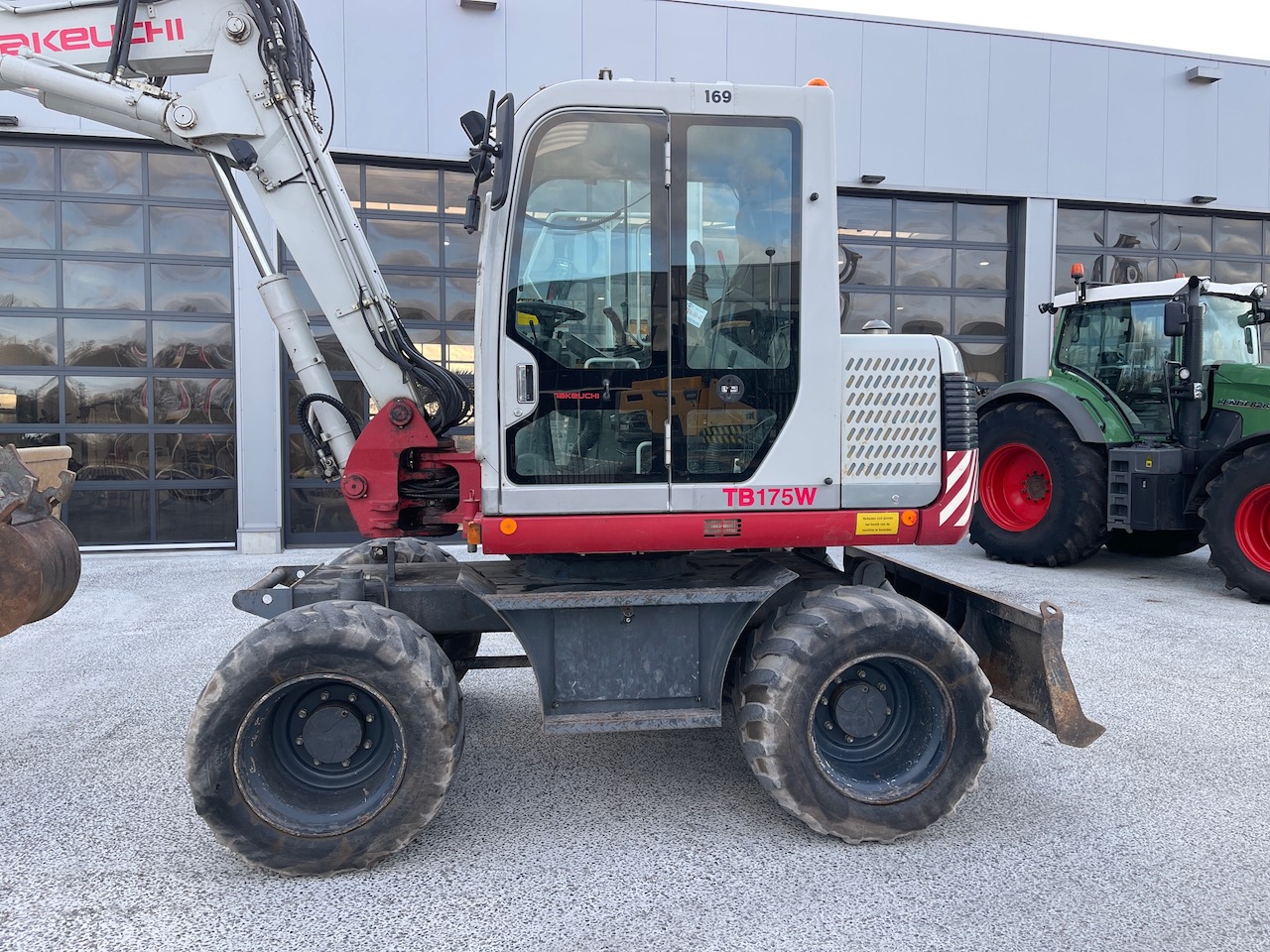 Takeuchi TB175W