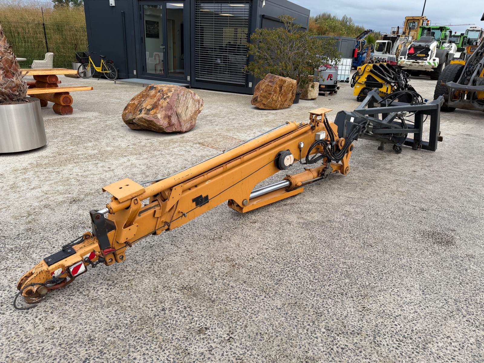 Telescoop mast / jib shovel Volvo / Lundberg aansluiting 