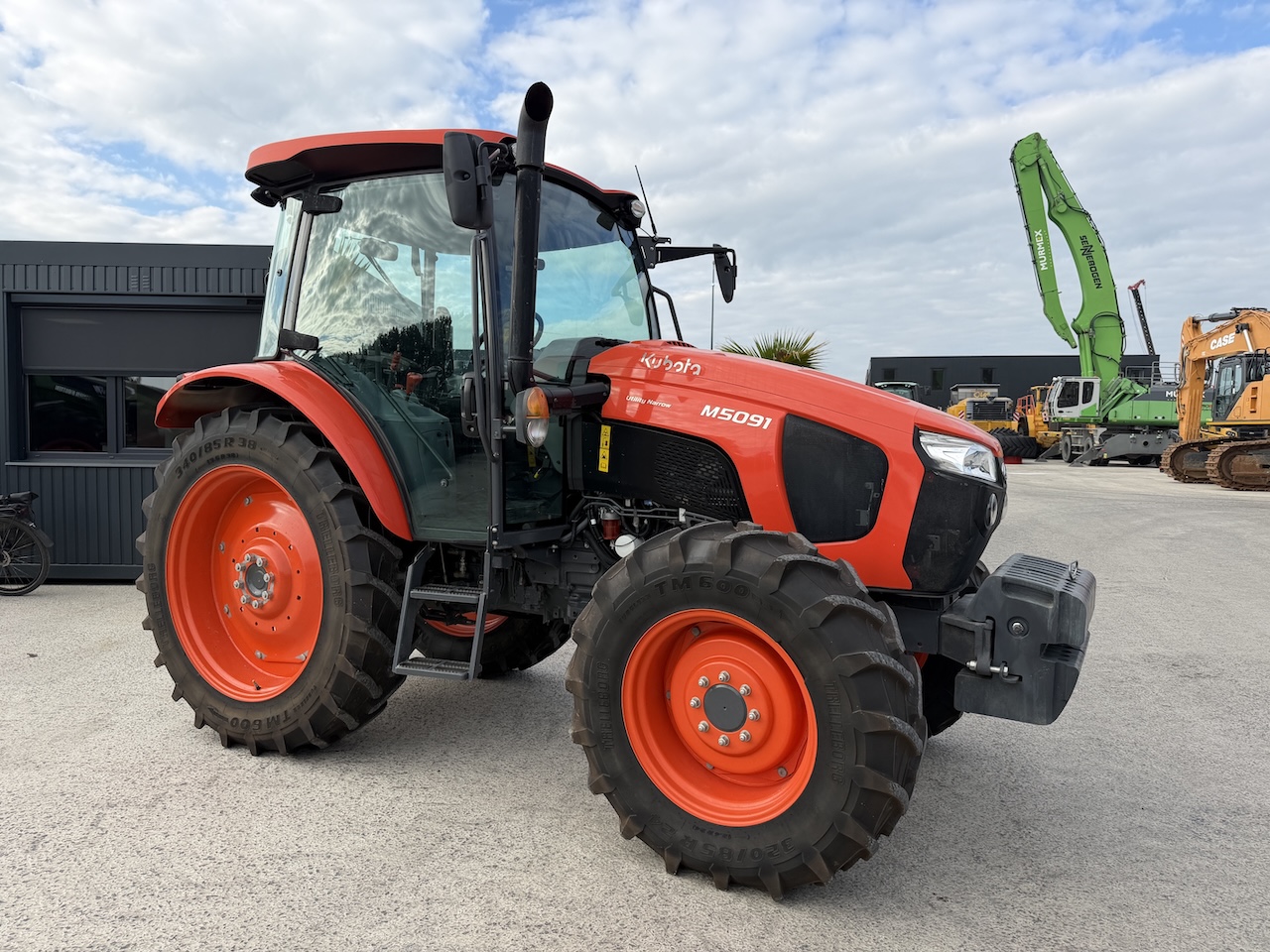 Kubota M5091 Utility Narrow / Smalspoor 2022